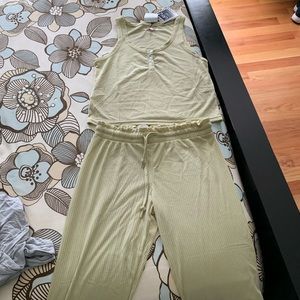 Loungewear set/pajamas